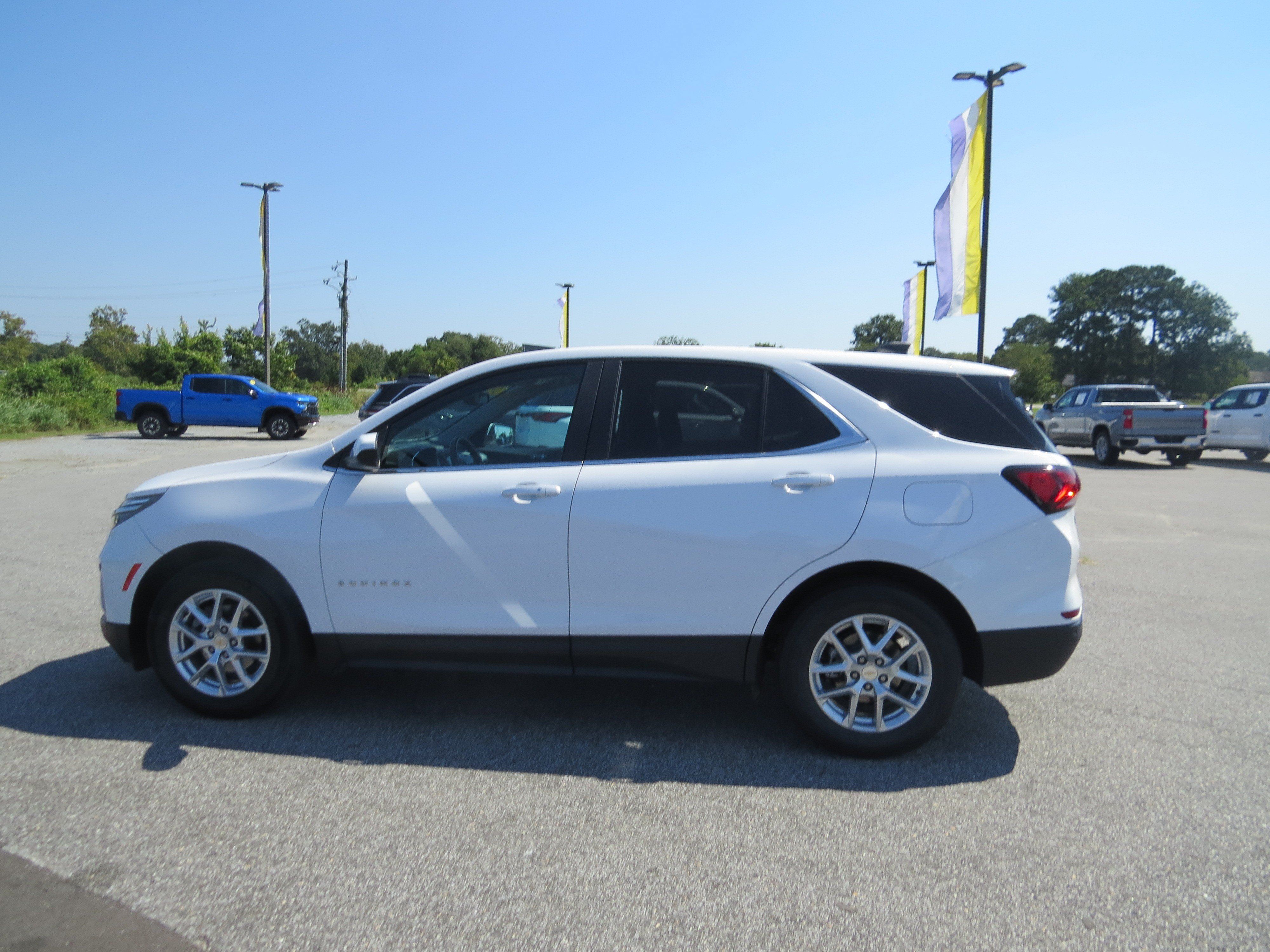 Used 2022 Chevrolet Equinox LT FWD image 6