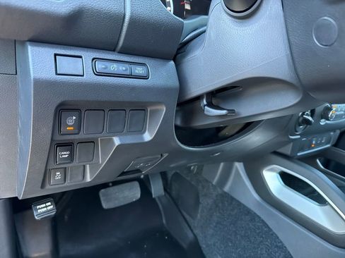 New 2026 Nissan Frontier SV w/ Tow Package image 18