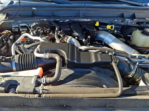 Used 2015 Ford F250 XLT image 27