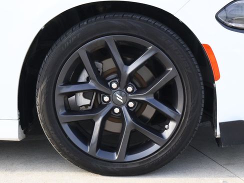 Used 2022 Dodge Charger R/T w/ Blacktop Package image 8