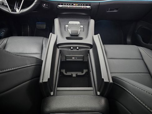 Used 2024 Mercedes-Benz GLE 450 GLE 450 image 38