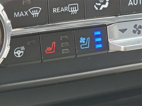 Used 2024 Ford F250 Lariat w/ Lariat Ultimate Package image 22