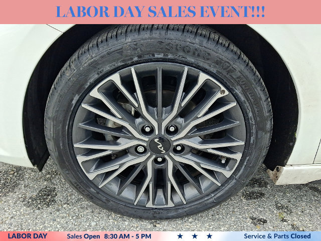 Used 2023 Kia Forte GT-Line w/ GT-Line Premium Package FWD image 28
