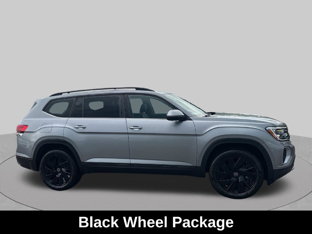 Used 2026 Volkswagen Atlas SE FWD image 6