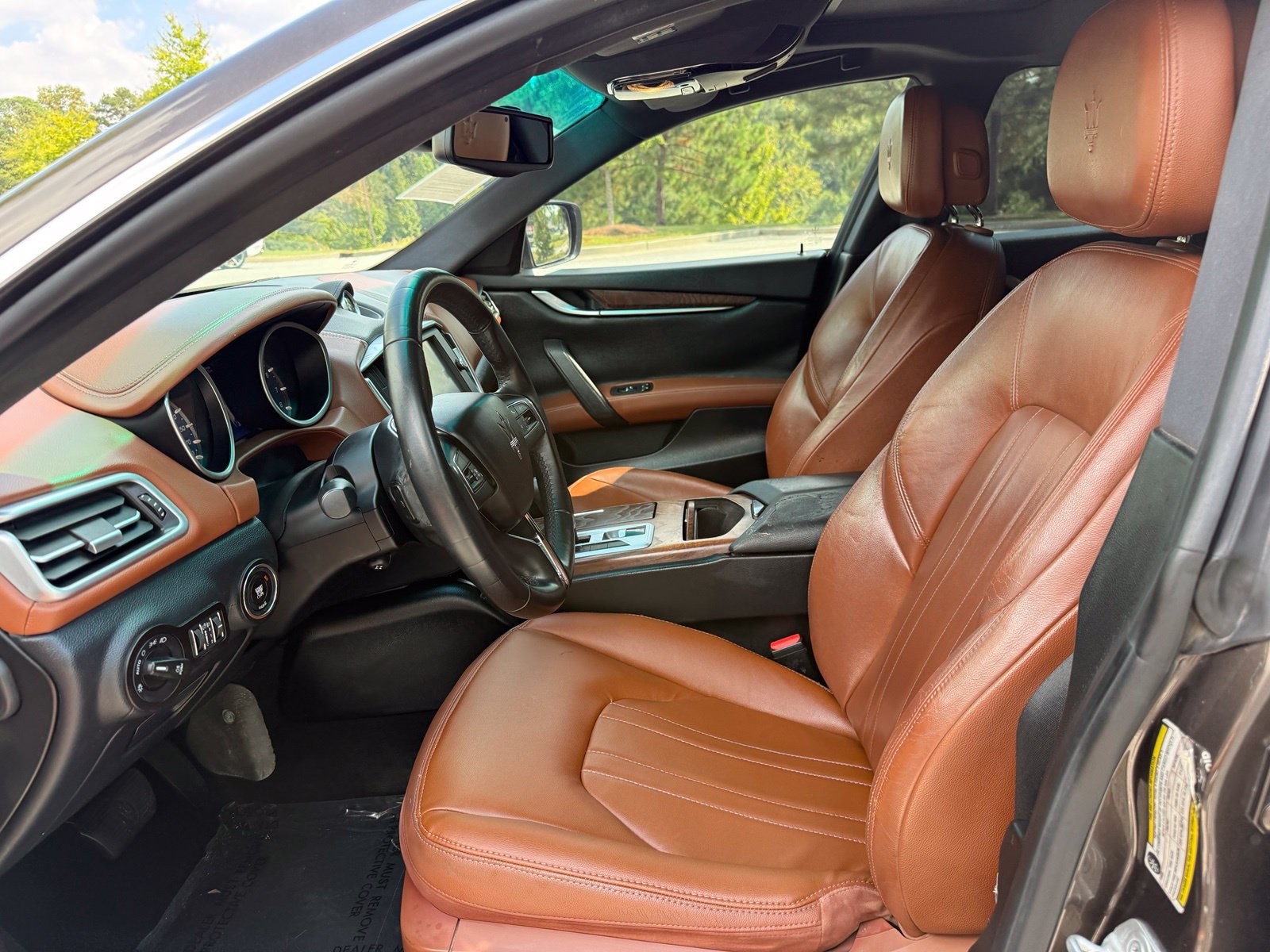 Used 2016 Maserati Ghibli RWD image 35