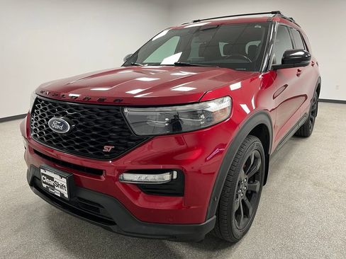 Used 2020 Ford Explorer ST w/ ST Street Pack AWD/4WD image 4
