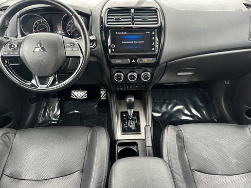 Used 2018 Mitsubishi Outlander Sport SEL AWD/4WD image 15