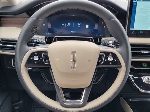 New 2026 Lincoln Corsair Reserve image 31