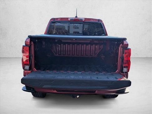 Used 2024 Chevrolet Colorado LT w/ LT Convenience Package image 6