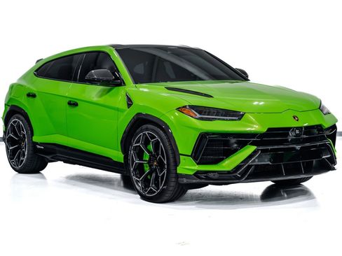 Used 2023 Lamborghini Urus Performante image 2