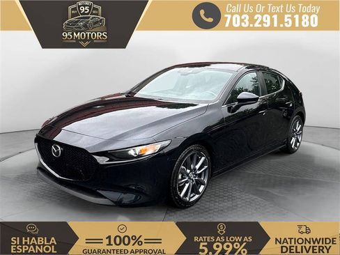 Used 2021 MAZDA MAZDA3 s FWD image 1