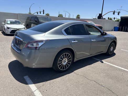 Used 2014 Nissan Maxima 3.5 S FWD image 4