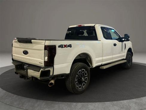 Used 2019 Ford F350 XLT w/ XLT Value Package AWD/4WD image 5