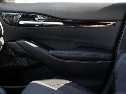 Used 2024 Kia Seltos S image 11