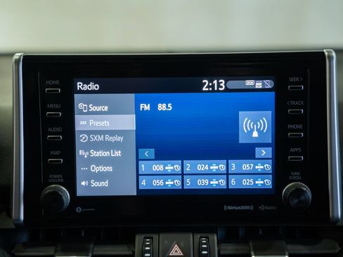 Used 2019 Toyota RAV4 XSE w/ Carpet Mat Package AWD/4WD image 24
