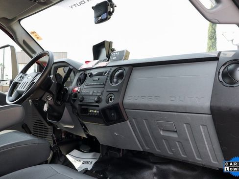 Used 2019 Ford F650 2WD Regular Cab Super Duty image 37