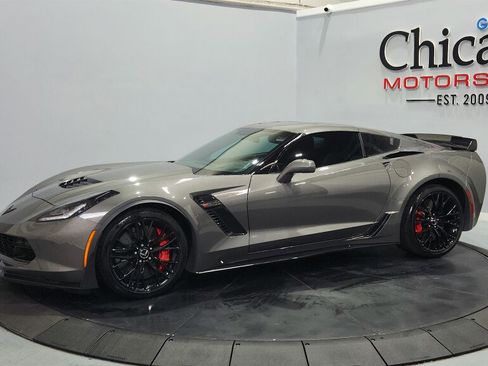 Used 2015 Chevrolet Corvette Z06 w/ Z07 Performance Package RWD image 18
