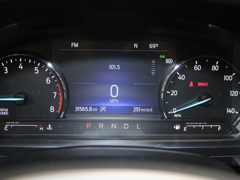 Used 2023 Ford Explorer XLT image 36