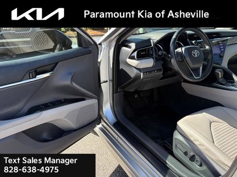 Used 2019 Toyota Camry SE w/ Audio Package image 15