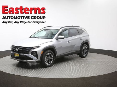 Used 2025 Hyundai Tucson SEL AWD/4WD image 56