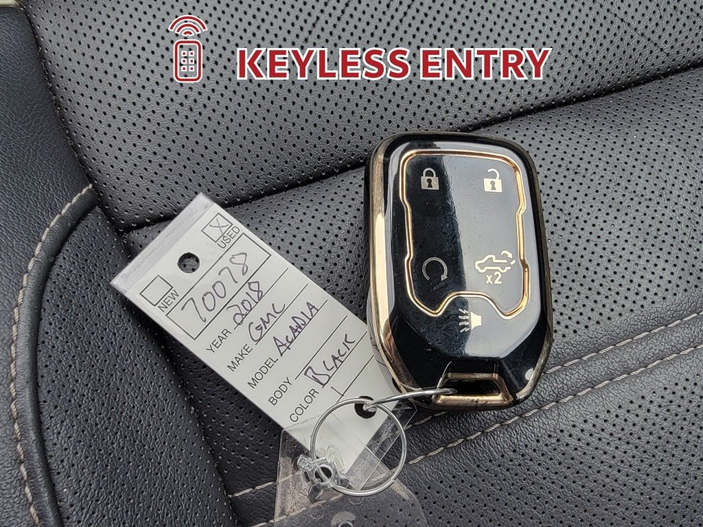 Used 2018 GMC Acadia Denali w/ Technology Package FWD image 38