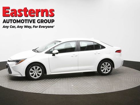 Used 2024 Toyota Corolla LE FWD image 56