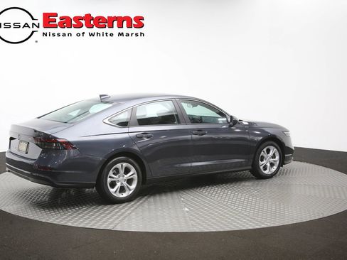 Used 2025 Honda Accord LX image 39