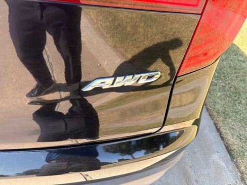 Used 2017 Honda Pilot EX image 4