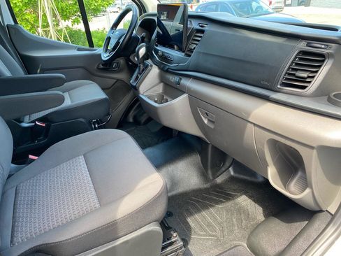 Used 2024 Ford Transit 150 Low Roof AWD image 22