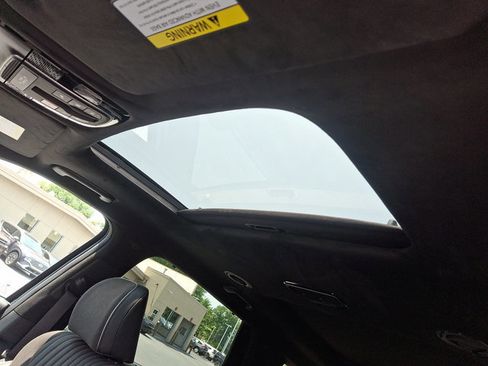 Used 2025 Hyundai Palisade Calligraphy image 14