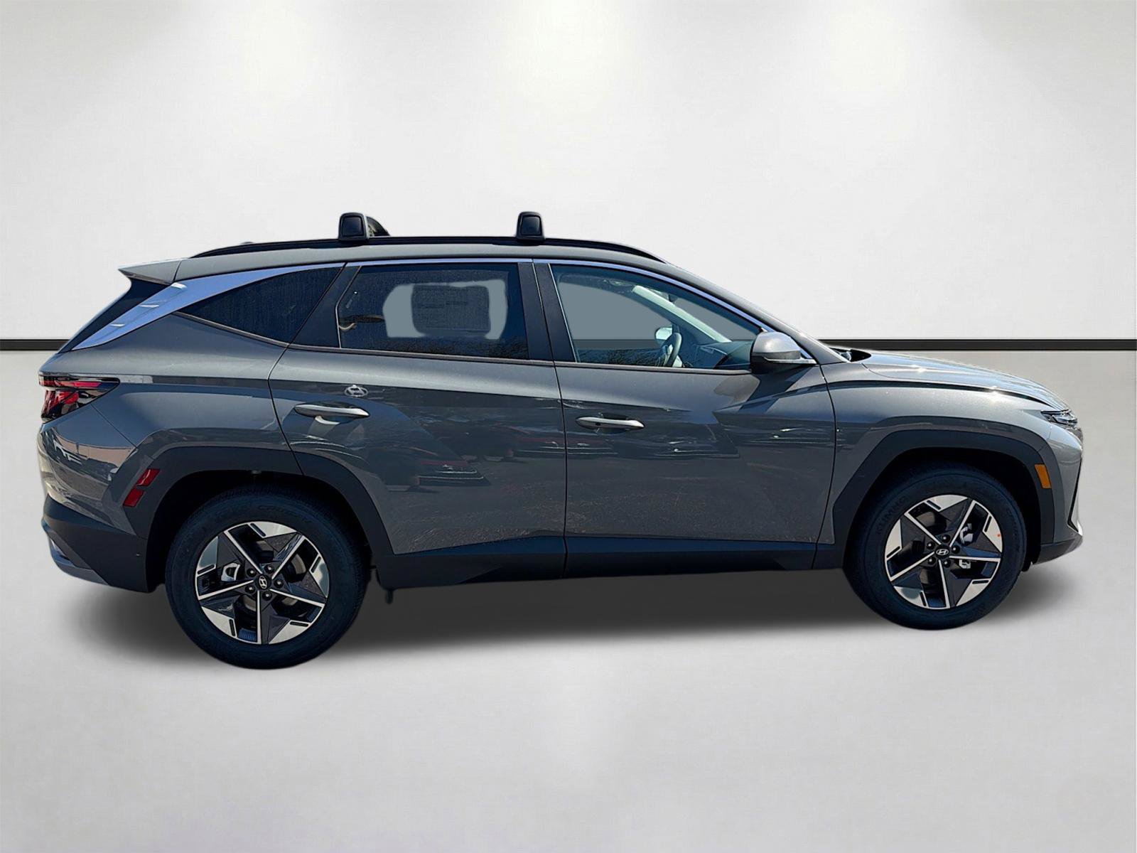 New 2026 Hyundai Tucson SEL FWD image 2