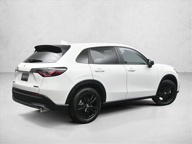 Used 2026 Honda HR-V Sport image 2