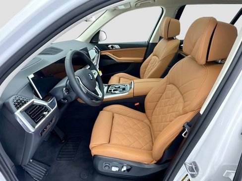 New 2026 BMW X7 xDrive40i AWD/4WD image 18