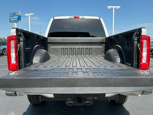Used 2023 Ford F250 XLT w/ FX4 Off-Road Package AWD/4WD image 11