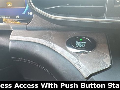 Used 2020 Ford Explorer Platinum w/ Premium Technology Package image 5