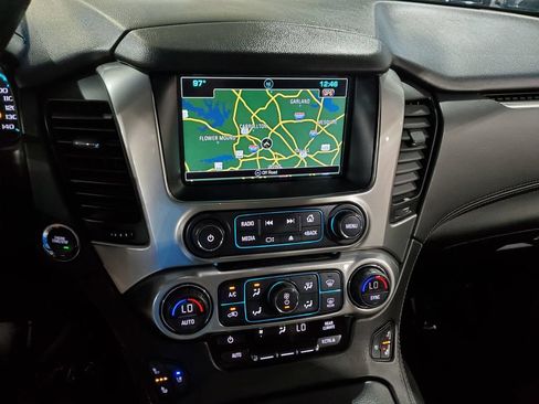 Used 2019 Chevrolet Tahoe Premier w/ Premier Plus Edition RWD image 31