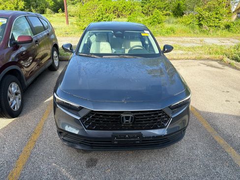 Used 2023 Honda Accord LX image 6