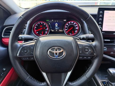 Used 2021 Toyota Camry XSE FWD image 15