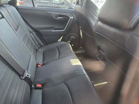 Used 2022 Toyota RAV4 XSE w/ Premium Package image 11