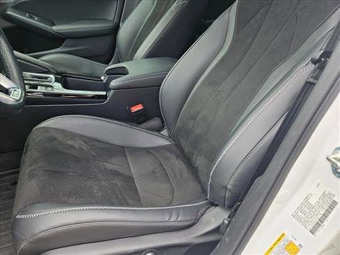 Used 2024 Acura Integra A-Spec image 14