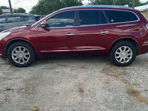 Used 2017 Buick Enclave Premium FWD image 4