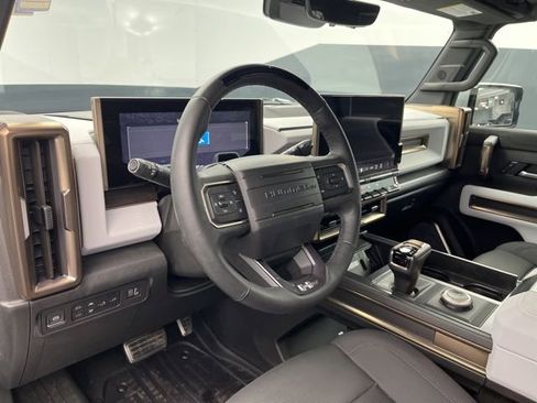 Used 2024 GMC Hummer EV 3X w/ LPO, Sport Package AWD/4WD image 9