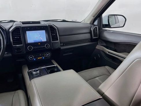 Used 2020 Ford Expedition Limited RWD image 26