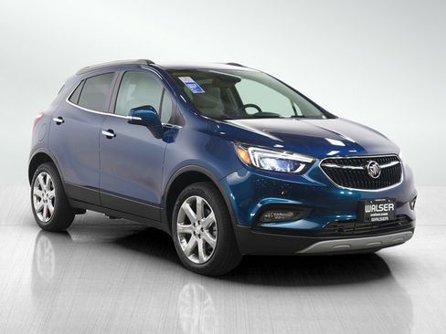 Used 2019 Buick Encore Essence w/ Experience Buick Package image 7