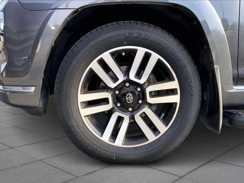 Used 2021 Toyota 4Runner Limited image 11