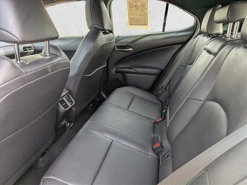 Used 2023 Lexus UX 250h UX 250h image 19