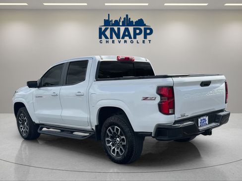 Used 2024 Chevrolet Colorado Z71 w/ Z71 Convenience Package 2 AWD/4WD image 3