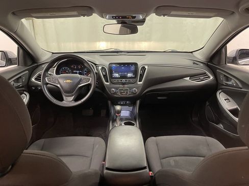 Used 2023 Chevrolet Malibu RS image 20