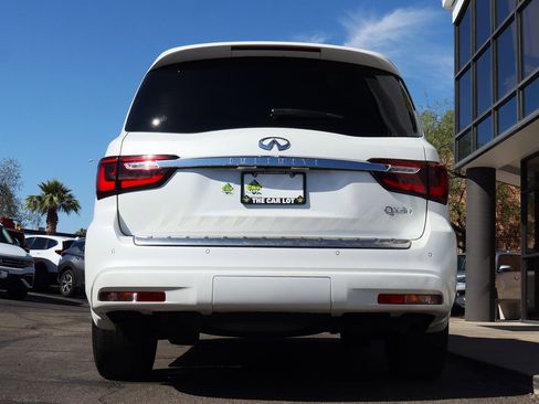 Used 2022 INFINITI QX80 Luxe w/ All-Season Package image 12