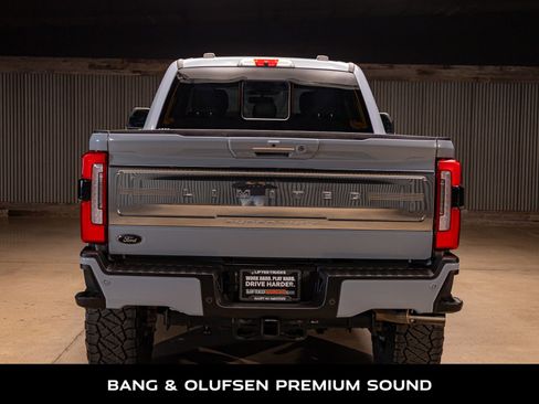 Used 2024 Ford F250 Limited image 8
